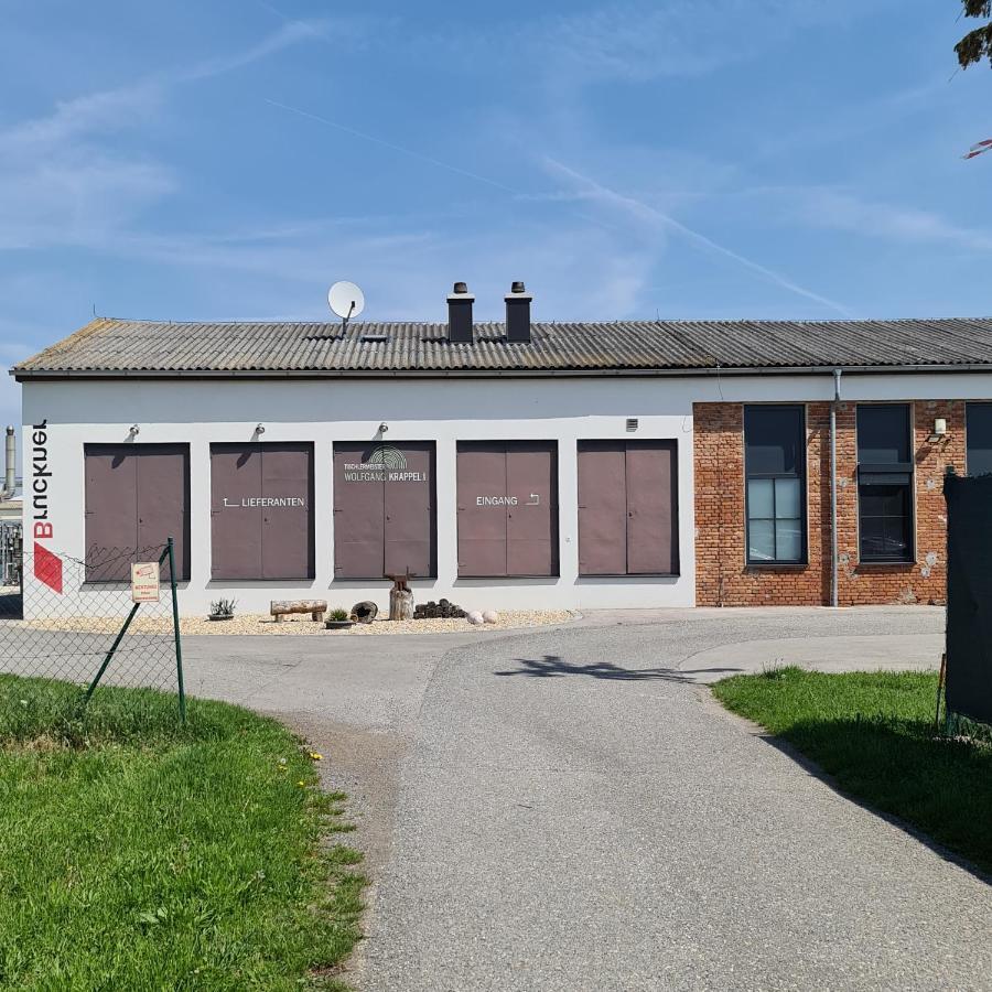Tiny House Villa Neusiedl an der Zaya ภายนอก รูปภาพ